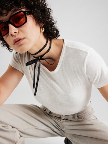 WEEKDAY T-shirt i vit