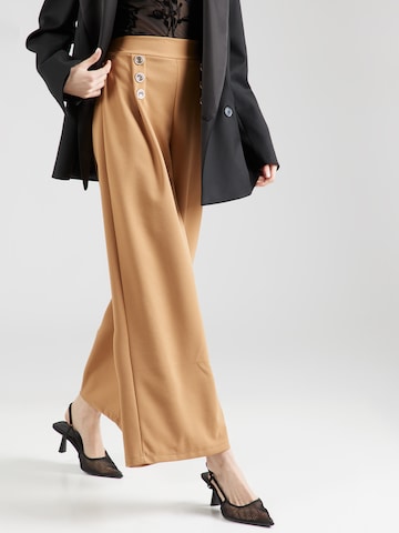 Wide leg Pantaloni con pieghe 'El44ly' di ZABAIONE in marrone