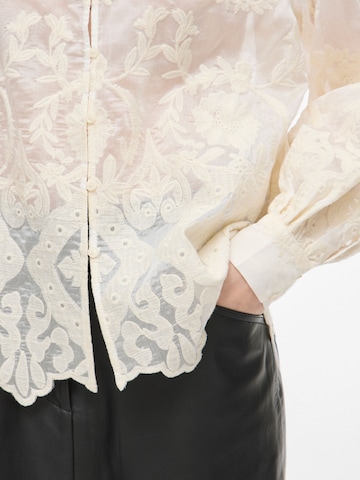 ROUGE EDIT Blouse in Beige