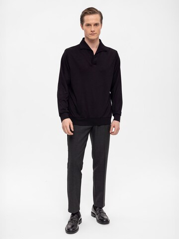 Antioch Sweatshirt in Schwarz