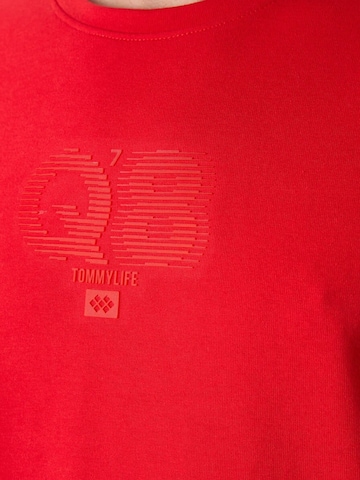 Tommy Life Shirt in Red