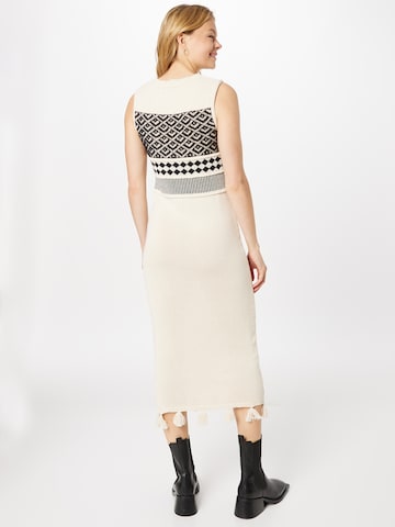 Dorothy Perkins Knit dress in White