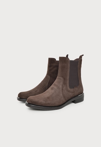 CAPRICE Chelsea Boots in Brown