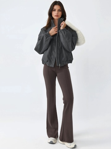Flared Pantaloni 'Hose' di Busem in marrone