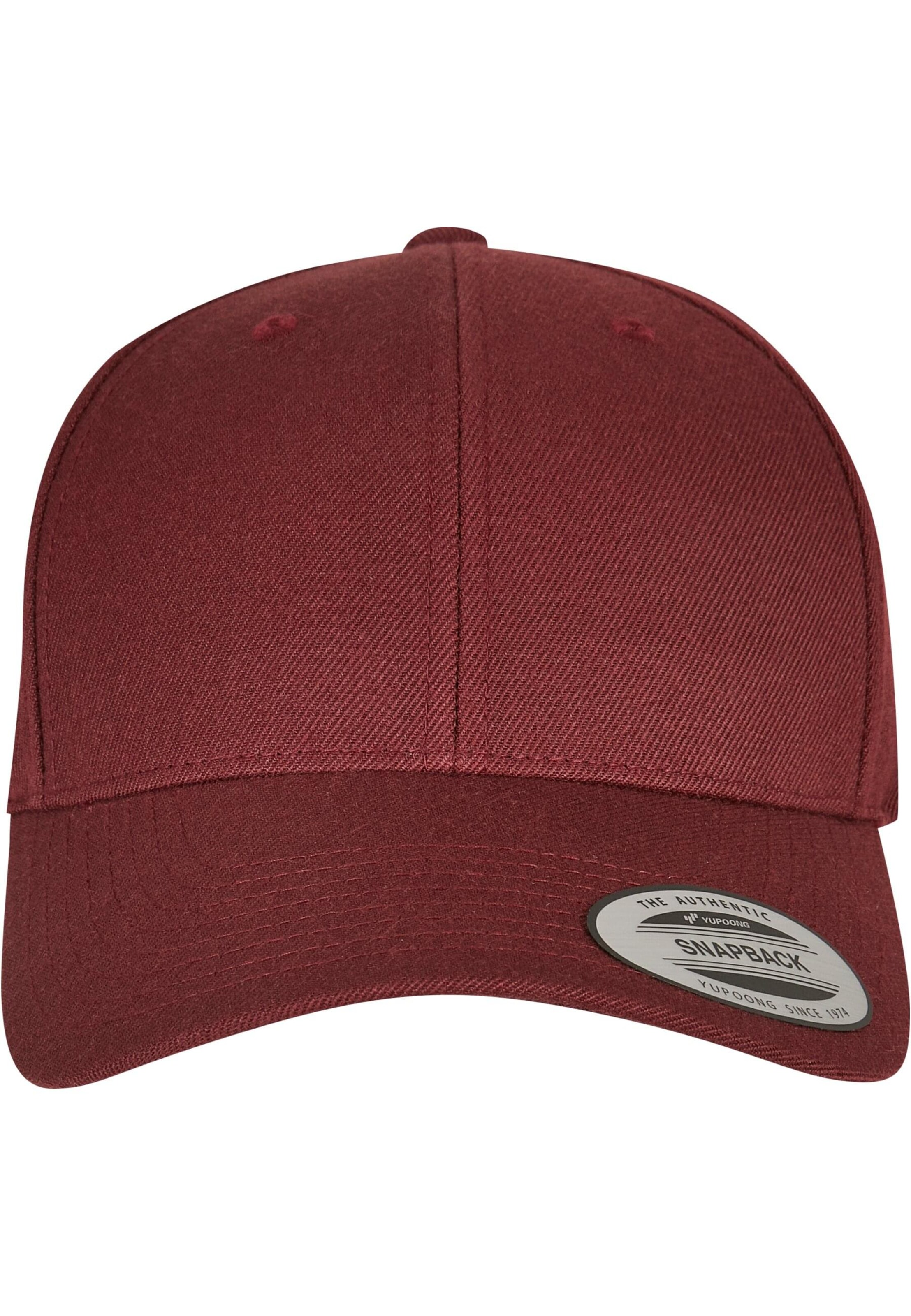 Flexfit Cap in Red