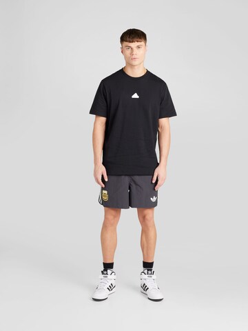 ADIDAS SPORTSWEAR Λειτουργικό μπλουζάκι σε μαύρο