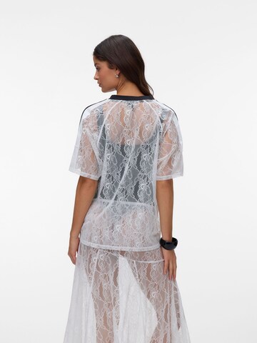 VERO MODA - Camiseta 'VMHARPER' en blanco