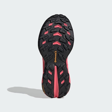 ADIDAS TERREX Low shoe 'Freehiker SL' in Pink