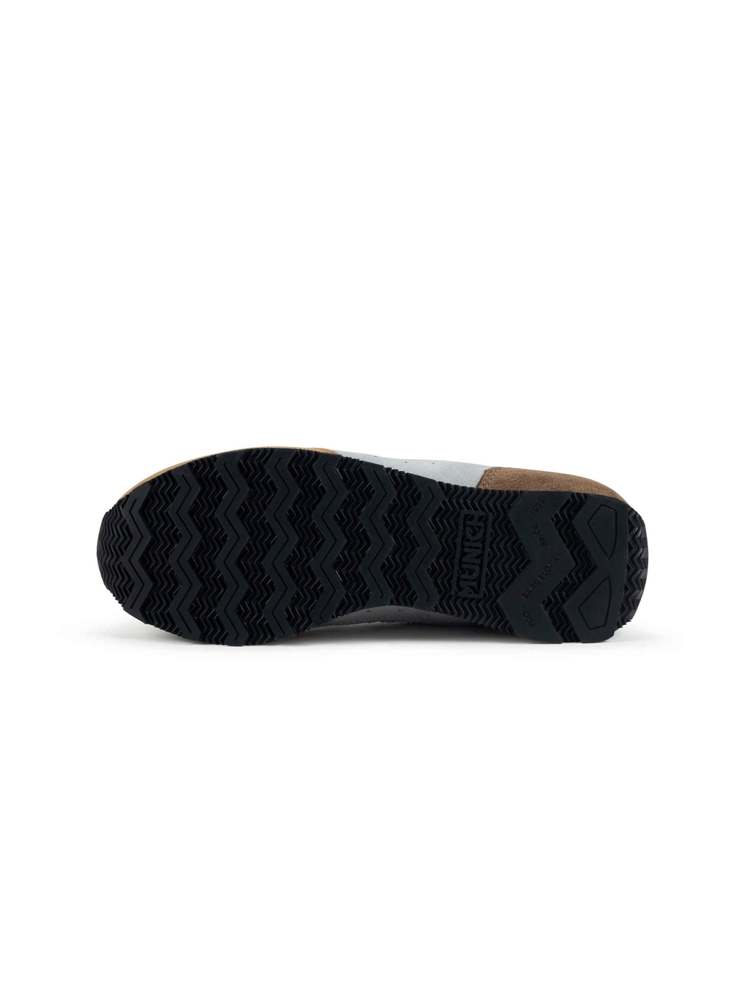 MUNICH Sneaker in Braun: unten