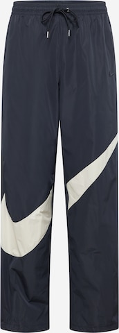 Loosefit Pantaloni de la Nike Sportswear pe negru: față