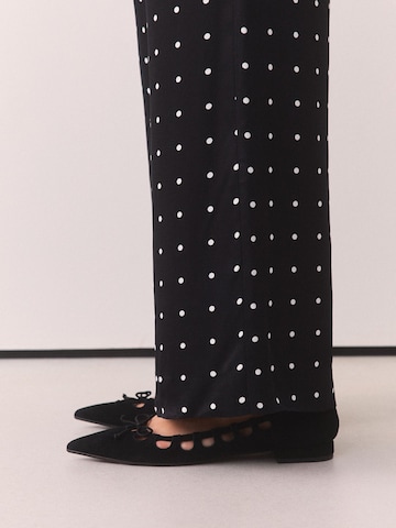 Next Ballerina 'Forever Comfort' in Black