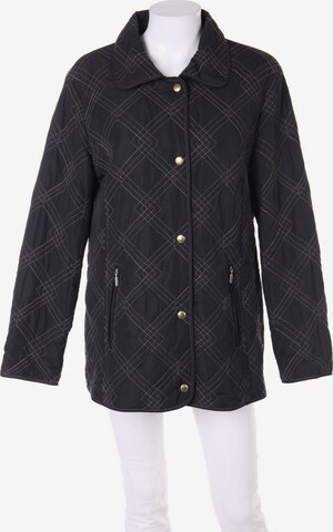 Malva Jacket & Coat in M in Black: front