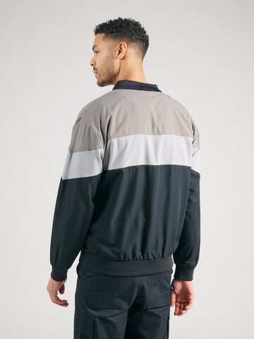 Veste mi-saison 'Brolo' ELLESSE en gris