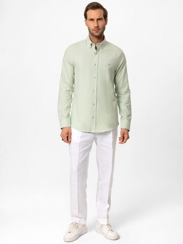 Dandalo Regular fit Button Up Shirt in Green
