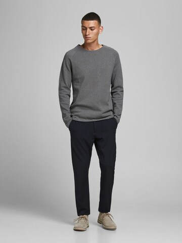 JACK & JONES Regular Fit Pullover 'Hill' in Grau