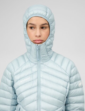MAMMUT Outdoor Jacket in Blue