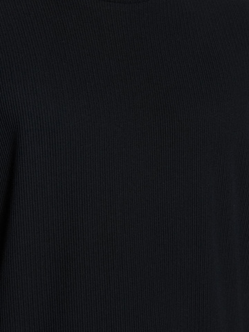 Trendyol - Camiseta en negro