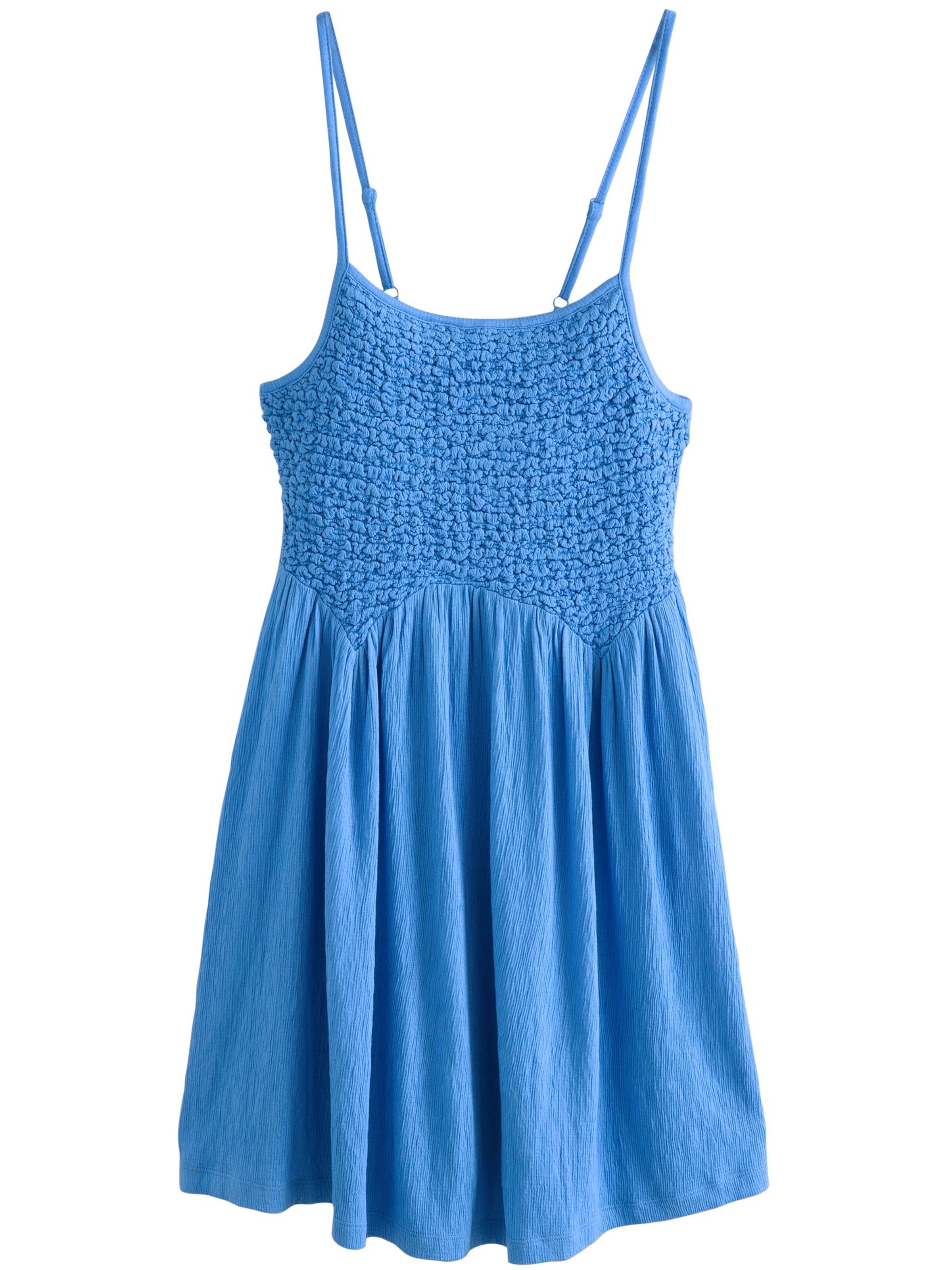 Next Vestido em azure, Vista do artigo