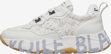 Chaussure à lacets 'CLUB105.' Voile blanche en blanc : devant