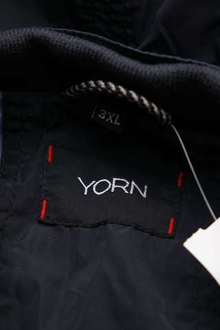 Yorn Jacket & Coat in XXXL in Black