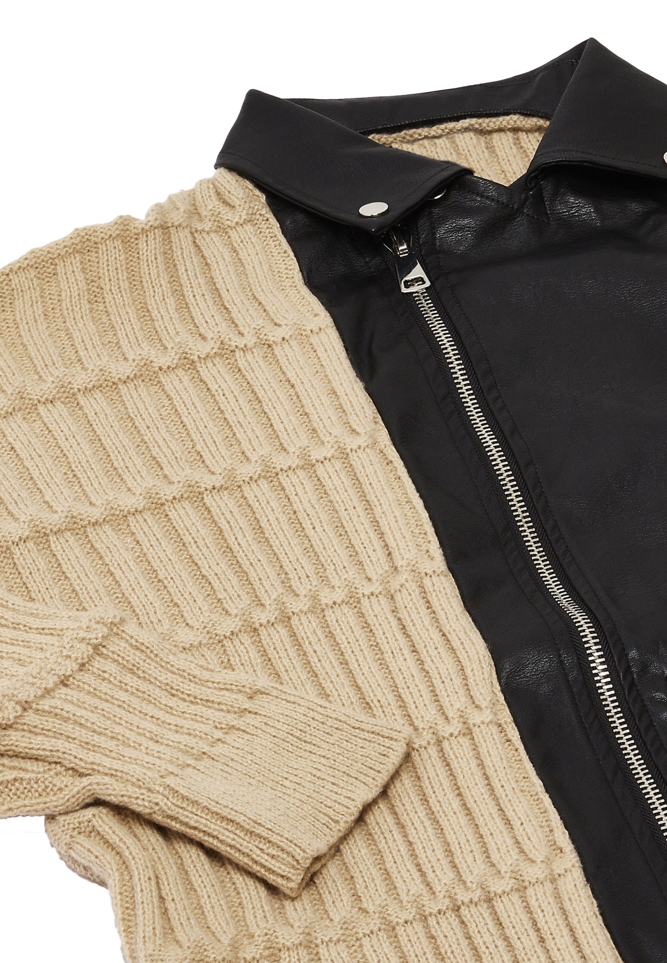 NAEMI Knit cardigan in Beige