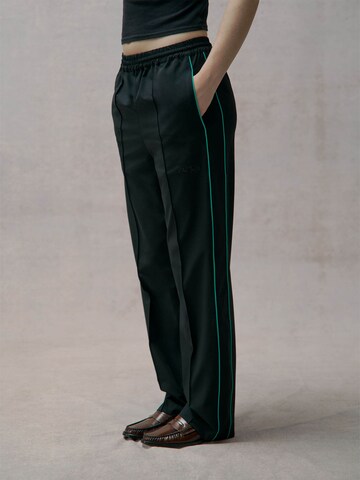 SQUID GAME COLLECTION Loosefit Hose (GRS) in Schwarz