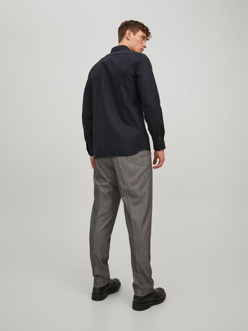 JACK & JONES Slim fit Businessskjorta 'Parker' i svart