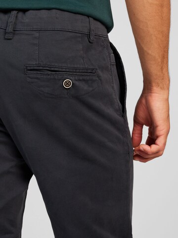 Coupe slim Pantalon chino 'MARCO FRED' JACK & JONES en gris