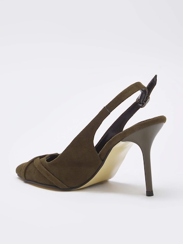 Escarpins à bride arrière Trendyol en vert