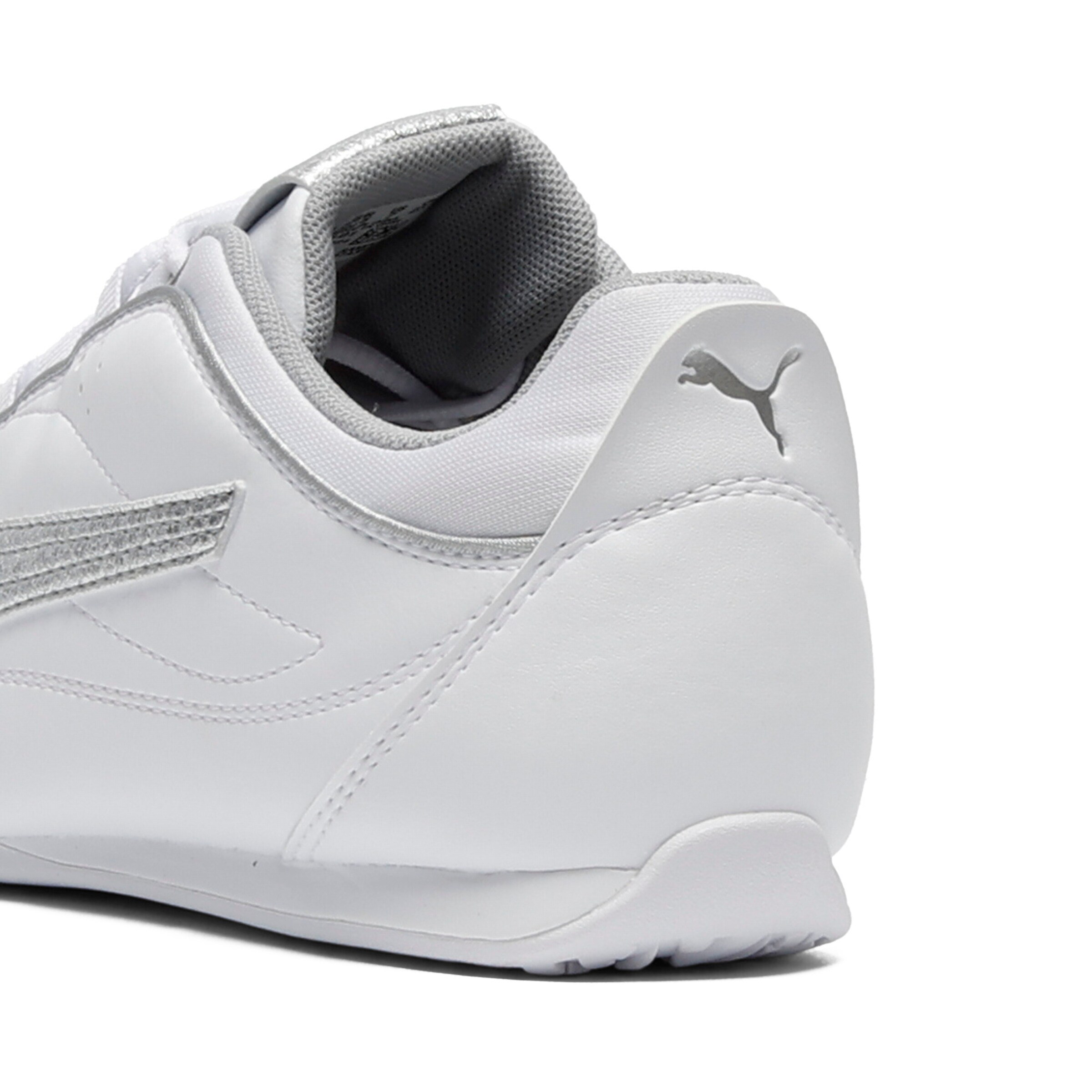 PUMA Sneakers in White