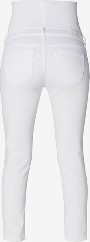 Noppies - Slimfit Vaquero 'Mila' en blanco