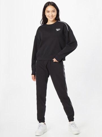 Reebok - Ropa deportiva en negro: frente