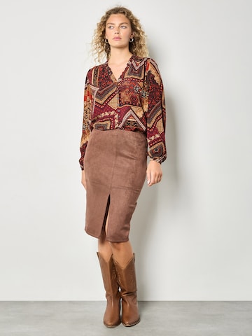 Chemisier Apricot en rouge