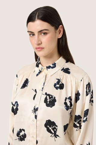 SOAKED IN LUXURY Blouse 'Erwina Ebba' in Beige