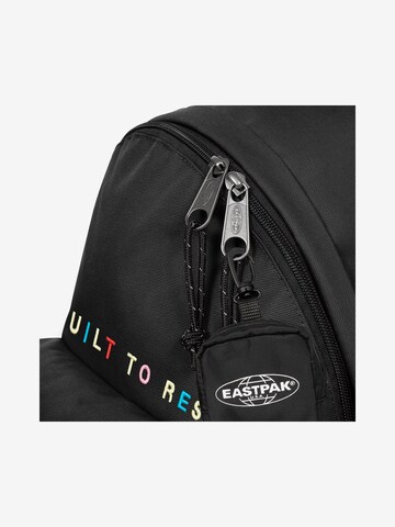 EASTPAK Batoh – černá