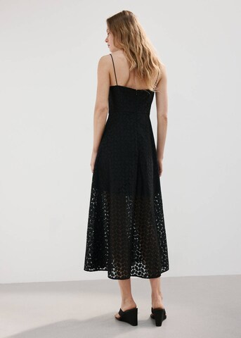MANGO Kleid in Schwarz