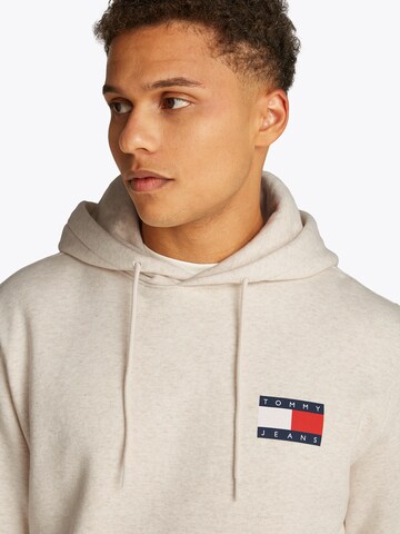Tommy Jeans Sweatshirt 'ESSENTIAL' in Beige