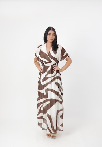 Elara Kleid in Braun: Vorderseite