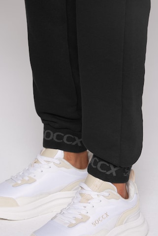 Soccx Regular Jogginghose mit Logo-Bündchen in Schwarz