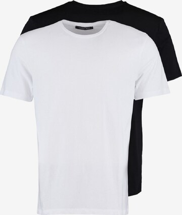 Trendyol Тениска в черно: отпред
