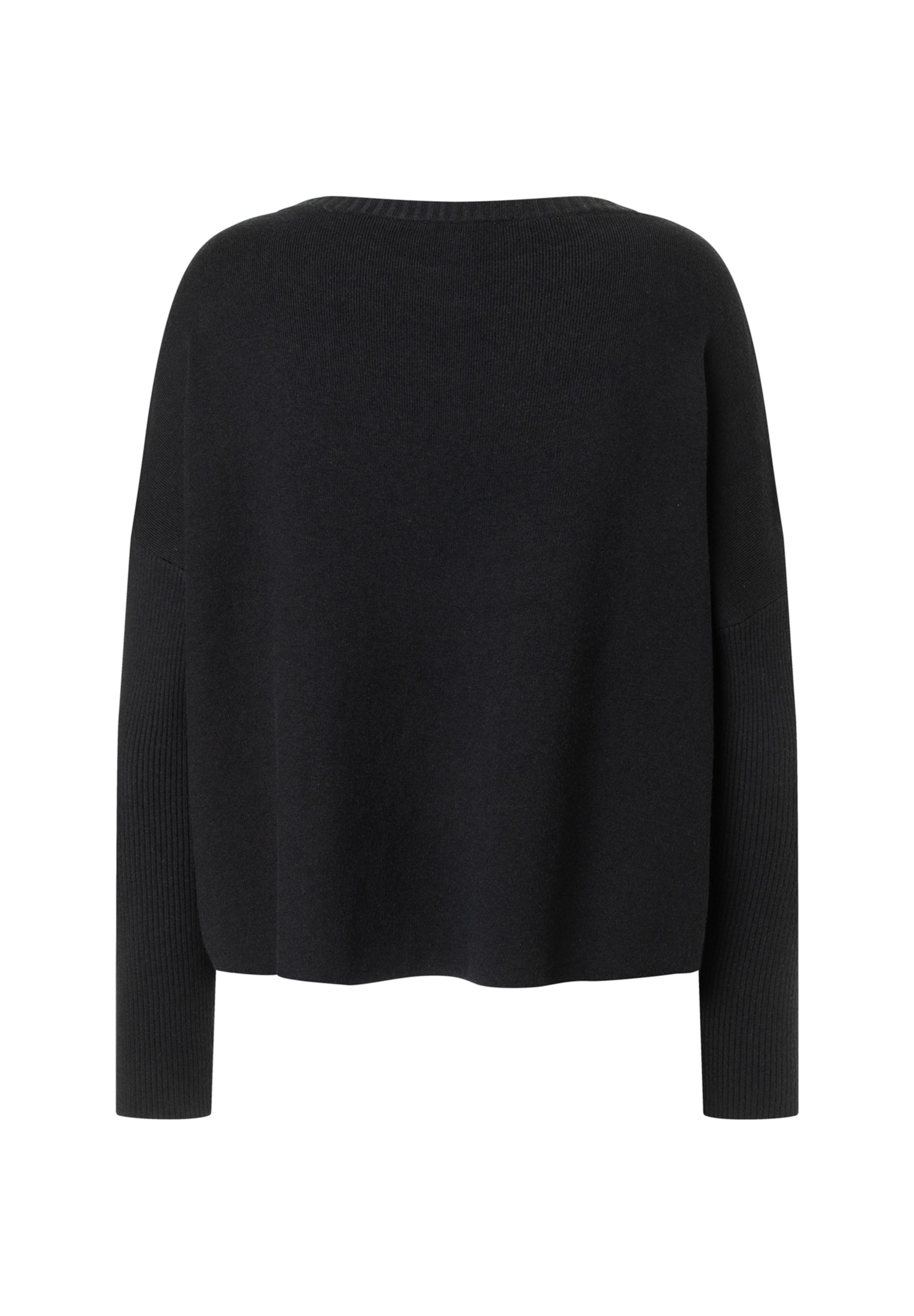 Pullover di MORE & MORE in nero