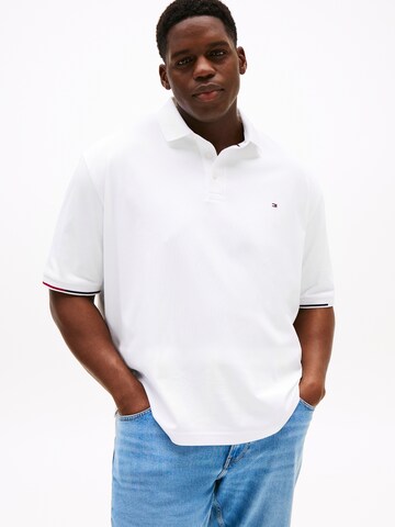 T-Shirt Tommy Hilfiger Big & Tall en blanc : devant