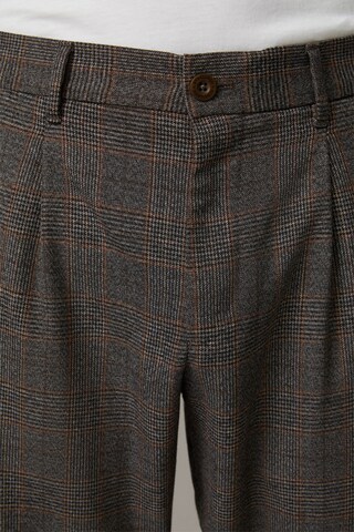 Regular Pantalon à pince STRELLSON en gris