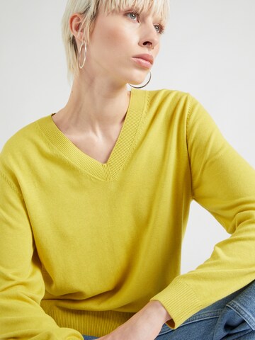 s.Oliver - Pullover em amarelo