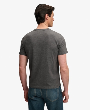 Superdry & Co Shirt 'Outdoors Mountain' in Grijs