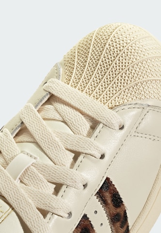 ADIDAS ORIGINALS Låg sneaker 'Superstar II' i vit