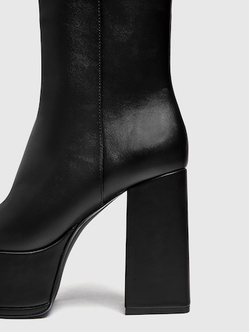 Pull&Bear Ankle Boots in Black