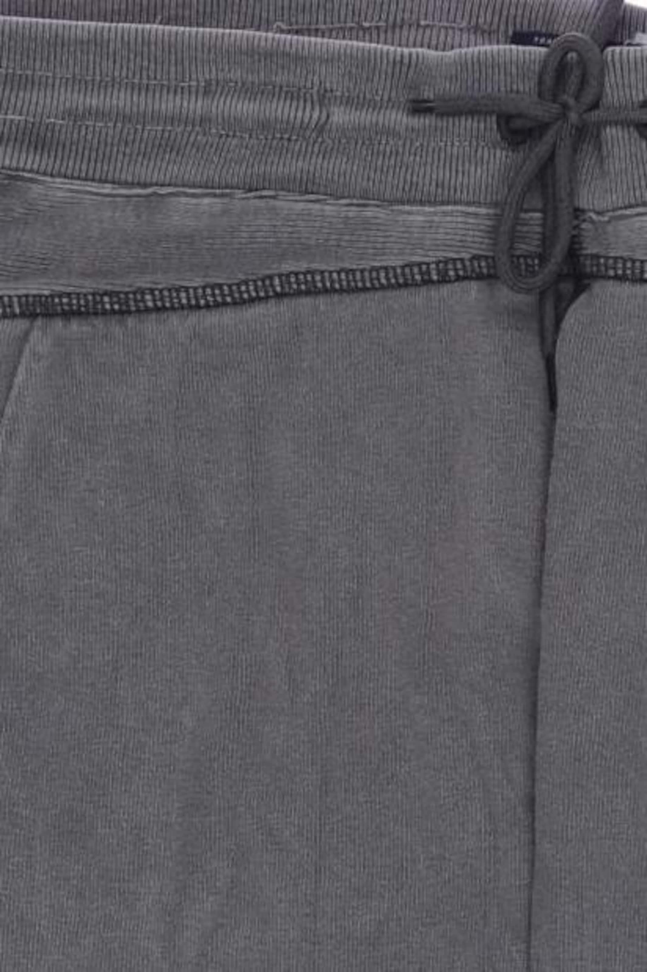Energie Shorts in 31-32 in Grey