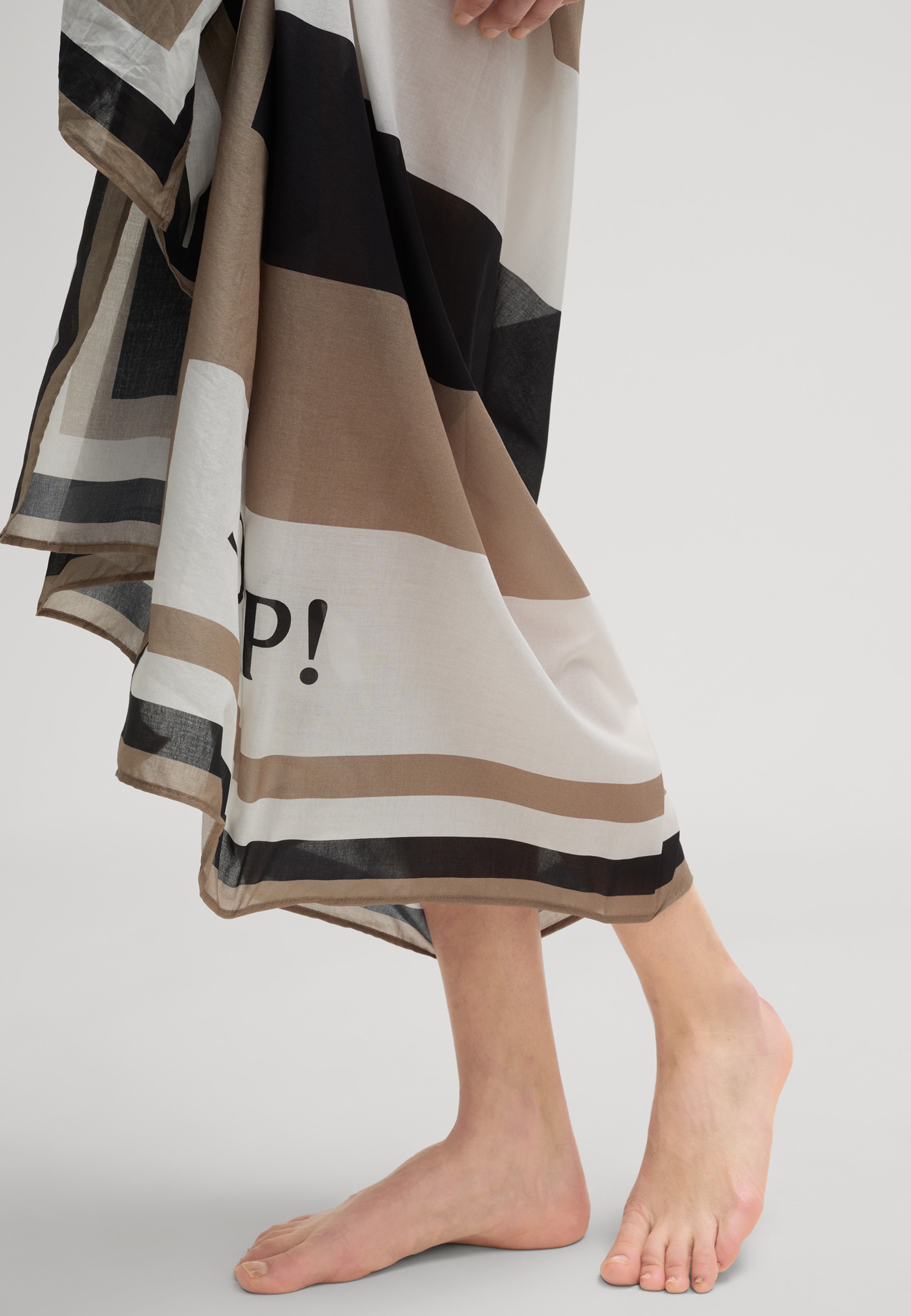 Serviette de plage 'Pareo' JOOP! en mélange de couleurs