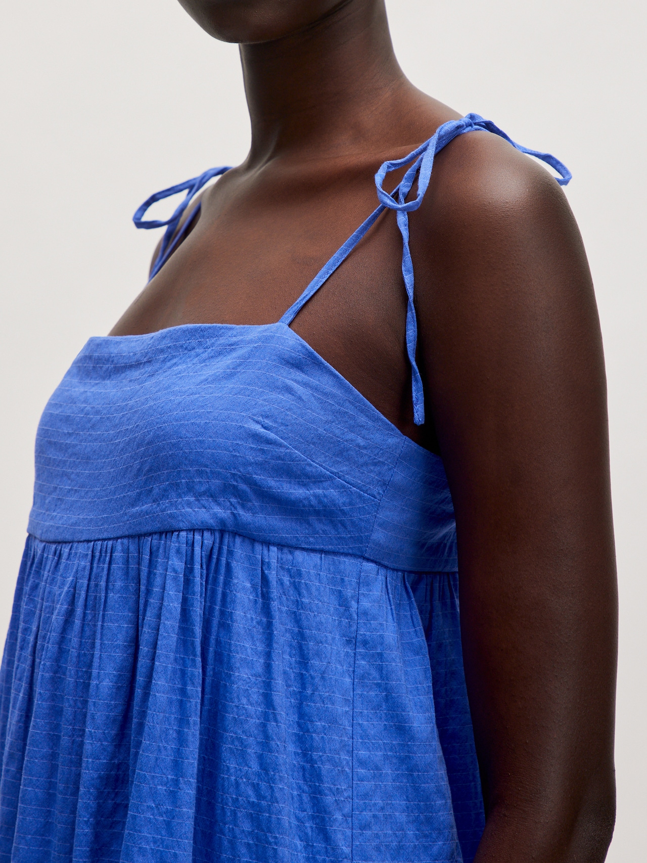 EDITED Produkte Kleid 'Alida' blau